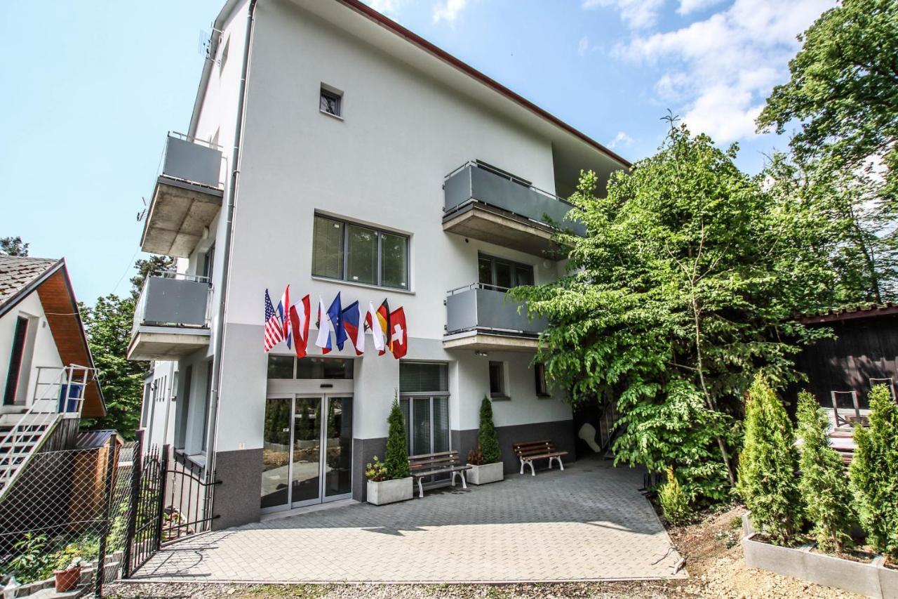 Hotel U Plaze Vranov nad Dyjí Kültér fotó