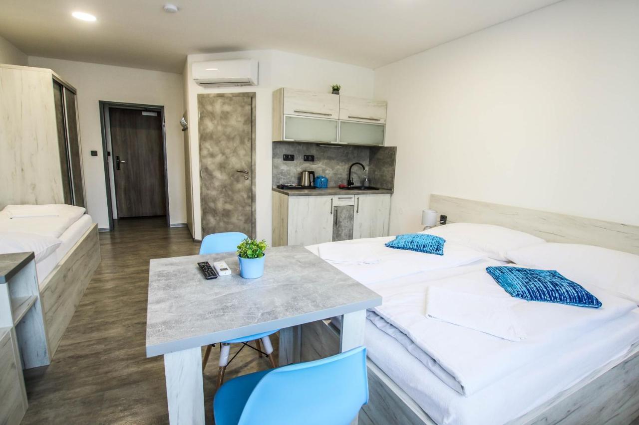 Hotel U Plaze Vranov nad Dyjí Kültér fotó
