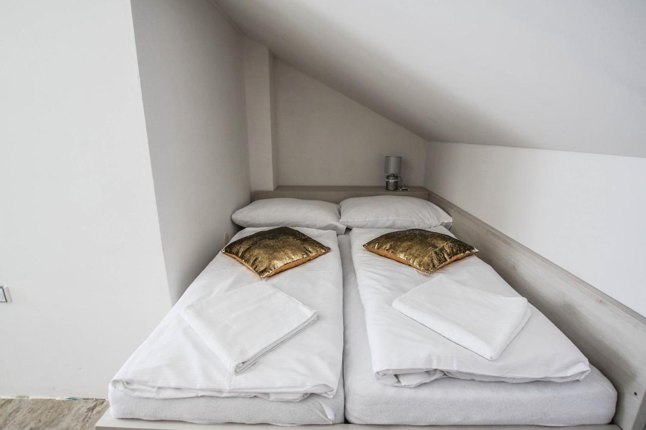 Hotel U Plaze Vranov nad Dyjí Kültér fotó
